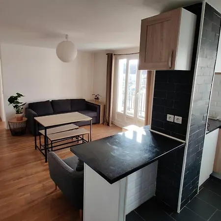 Apartmán 55m² Calme Quartier Republique Paříž